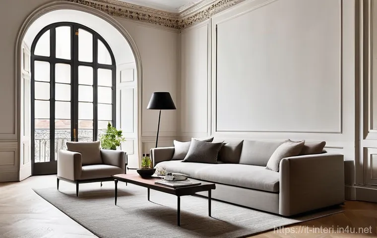 실내건축 실습 중 자주 발생하는 문제와 해결 방법들 - **Prompt 1: Historic Elegance Meets Modern Adaptability**
    "An elegant living area in a renovated...